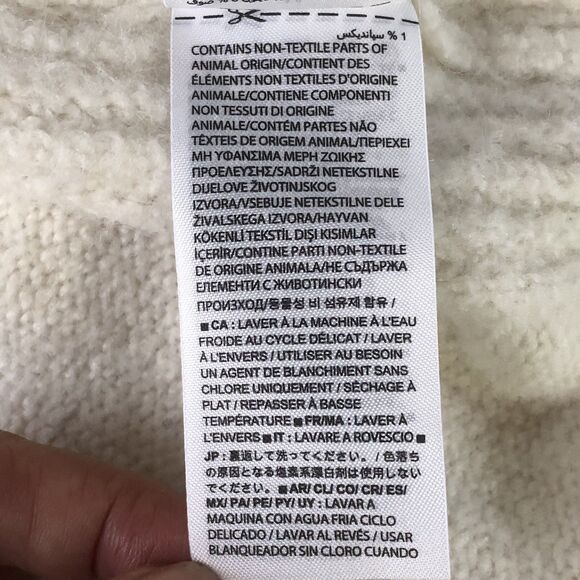 Gap women’s Turtle Neck Brush Turtle Snowcap Sweater Tag Size Medium - Picture 16 of 16